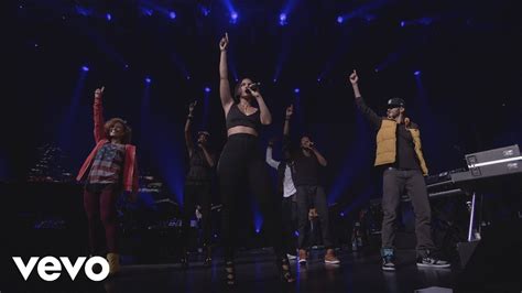 Empire State of Mind (Apple Music Live) .